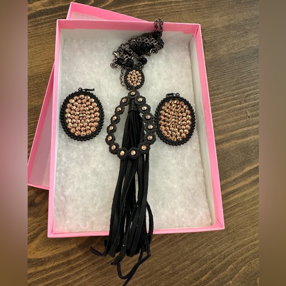 Pink panache earring and necklace set black and rose gold - Picture 1 of 3